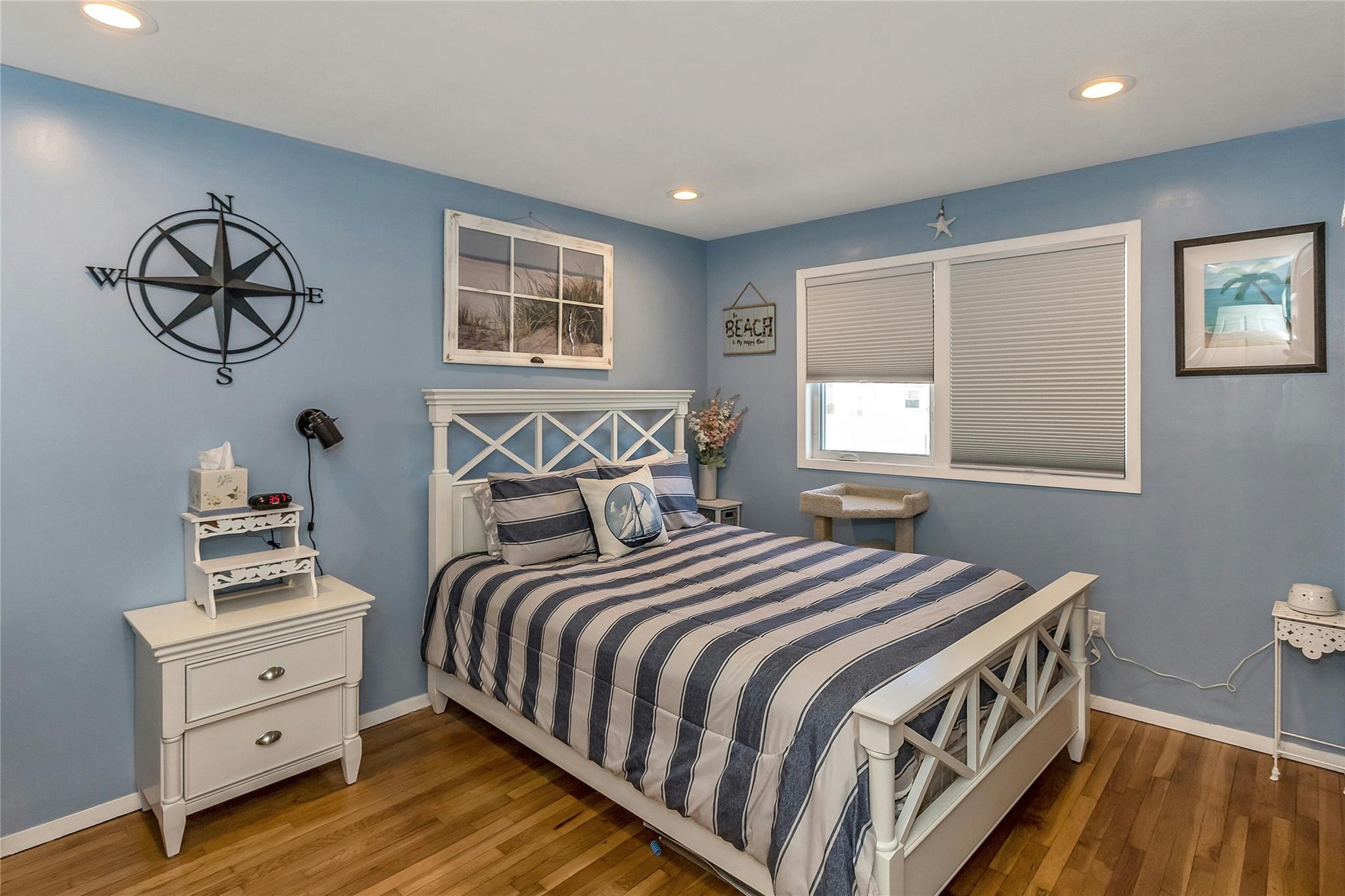 14 Michel Avenue Ave, Oyster Bay, New York image 20