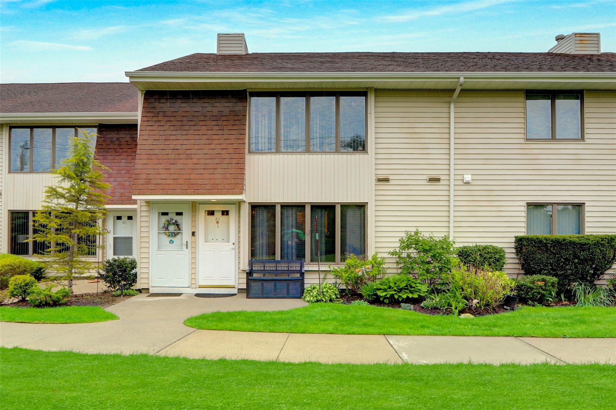 20 Laurel Ave 83