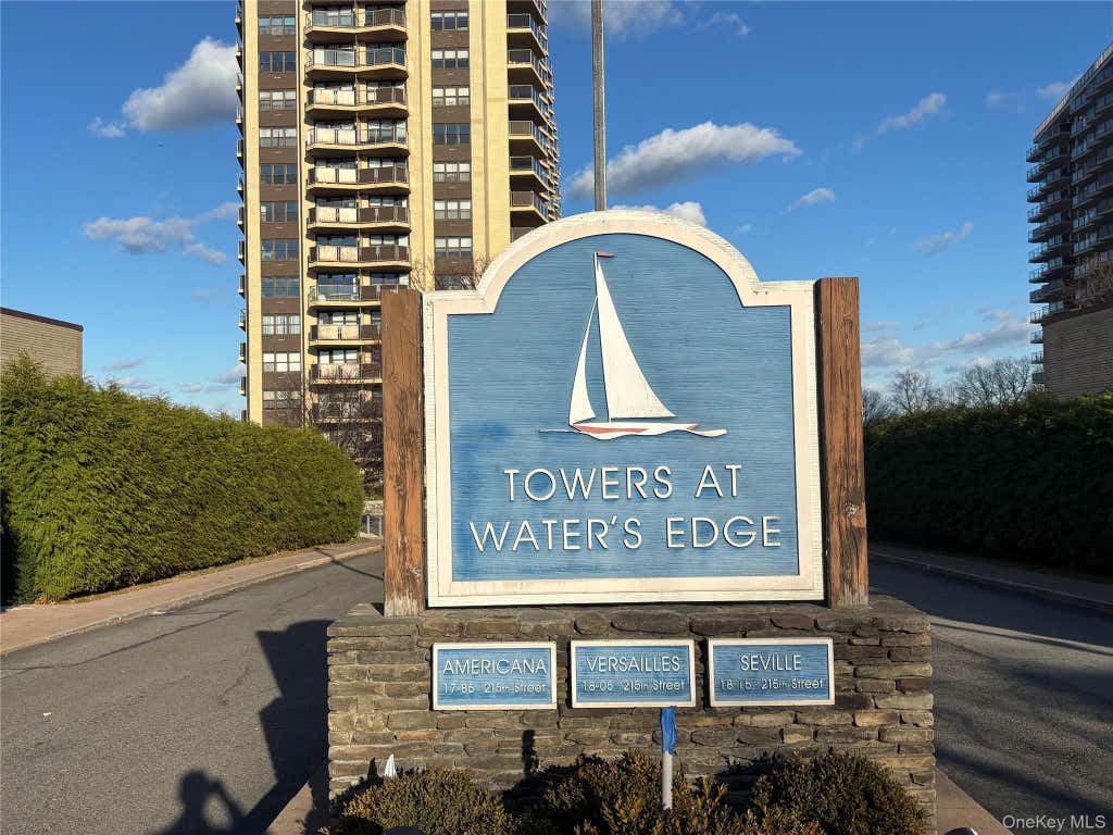 Photo of 17-85 215th Street #15M, Bayside, NY 11360 (MLS # 1042367)