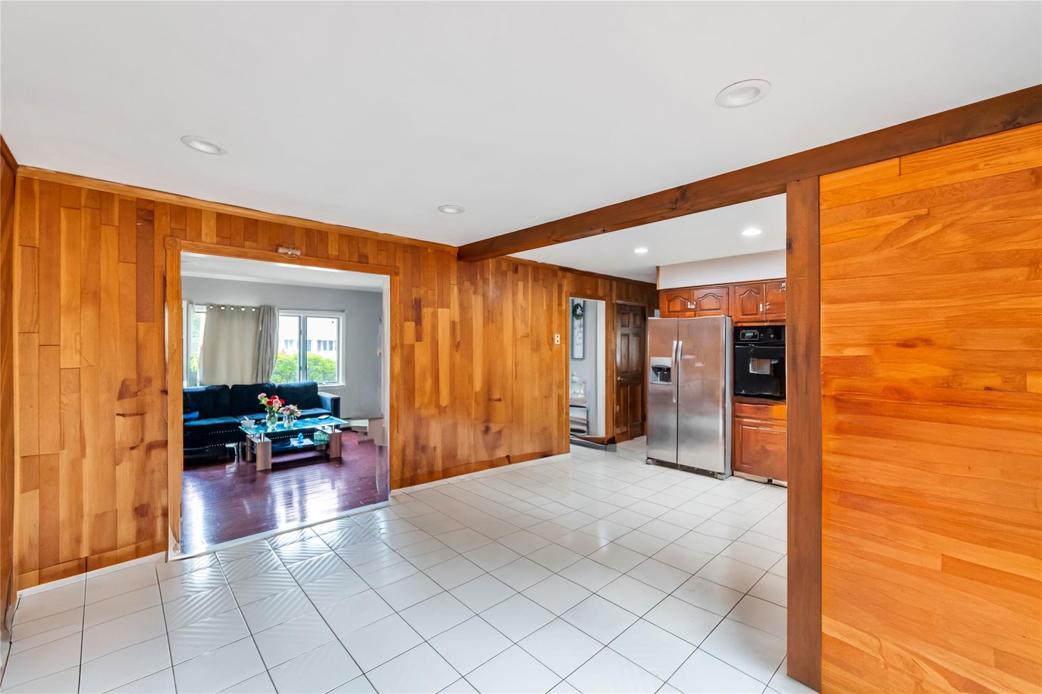 219 Evergreen Avenue, Bethpage, New York image 10