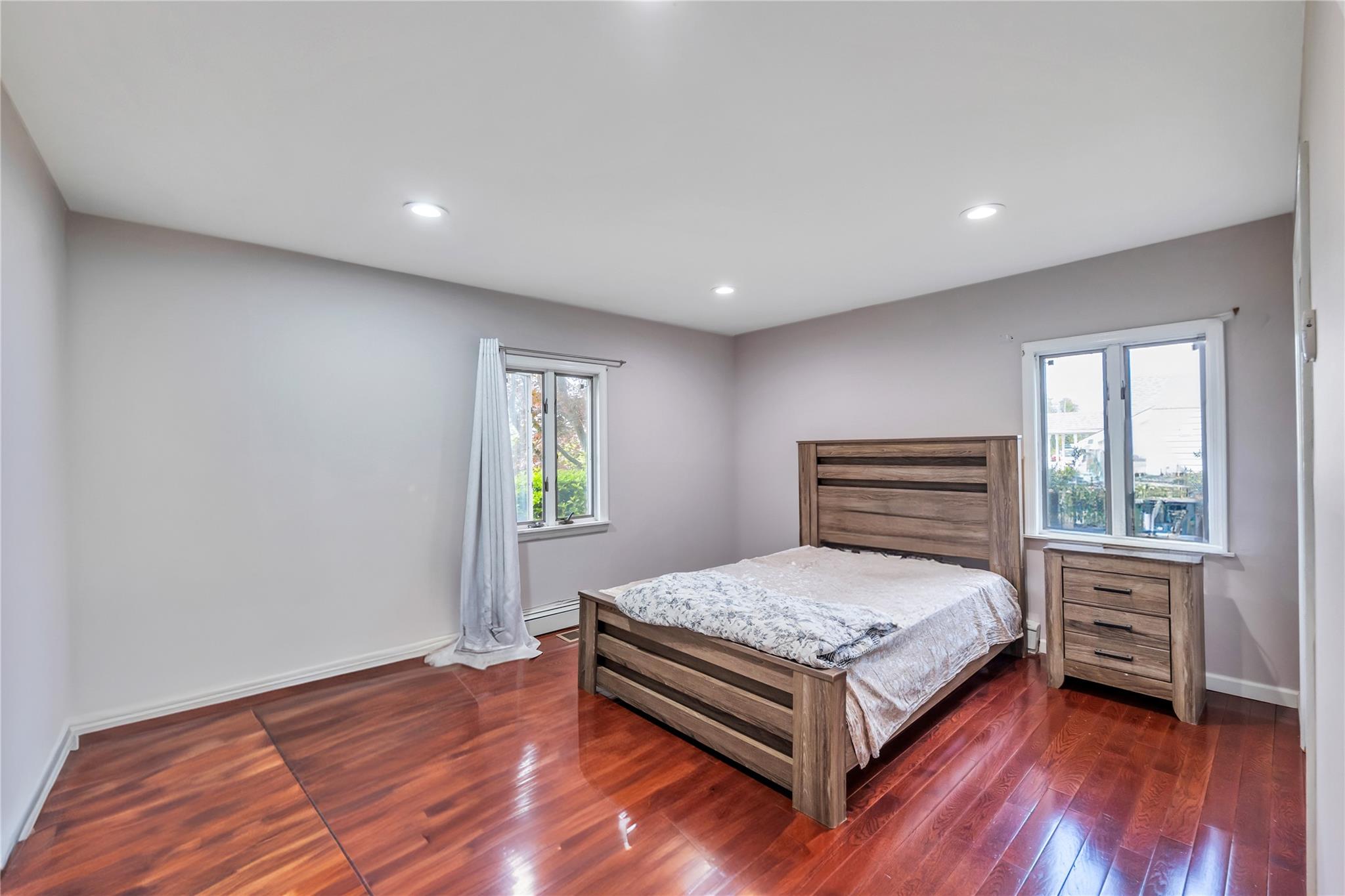219 Evergreen Avenue, Bethpage, New York image 12