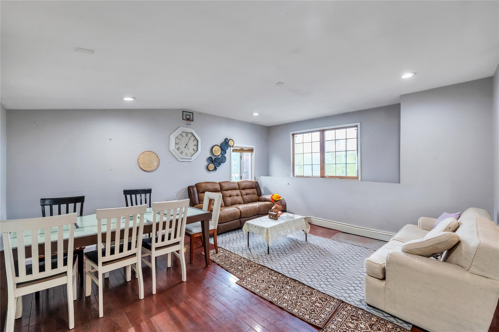 219 Evergreen Avenue, Bethpage, New York image 20