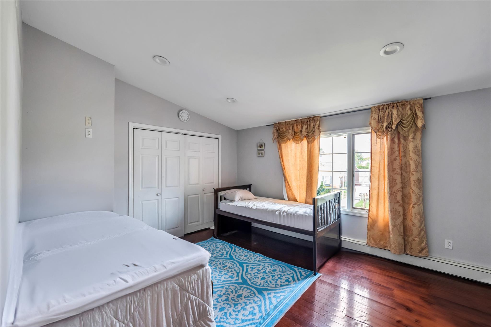 219 Evergreen Avenue, Bethpage, New York image 14
