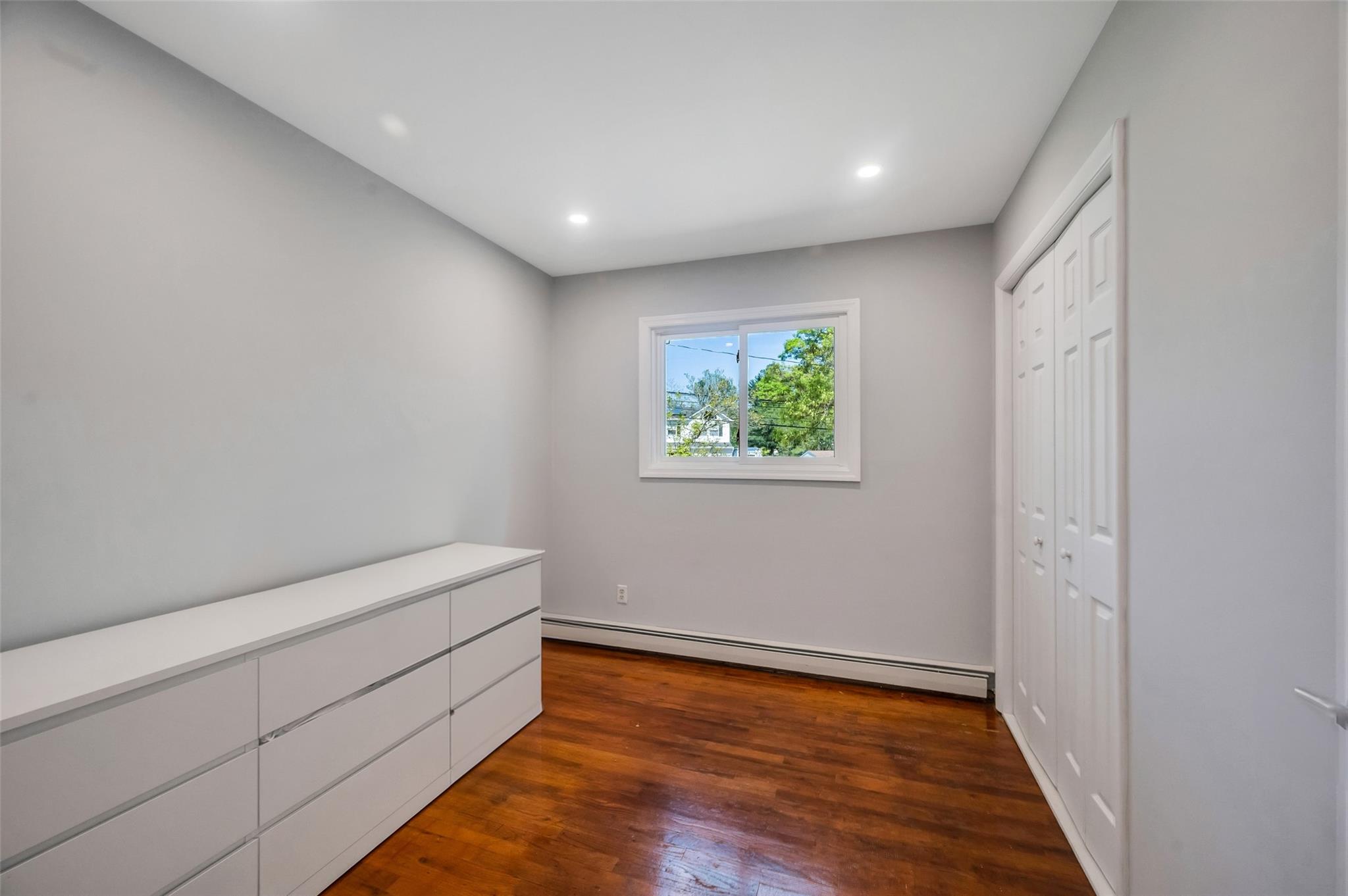 1056 Terry Road, Ronkonkoma, New York image 22