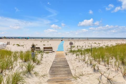Photo of 750 Lido Boulevard #50B, Lido Beach, NY 11561 (MLS # 839236)