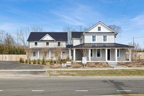 Homes For Sale - 178 Main Road<br/> Riverhead, NY 11901