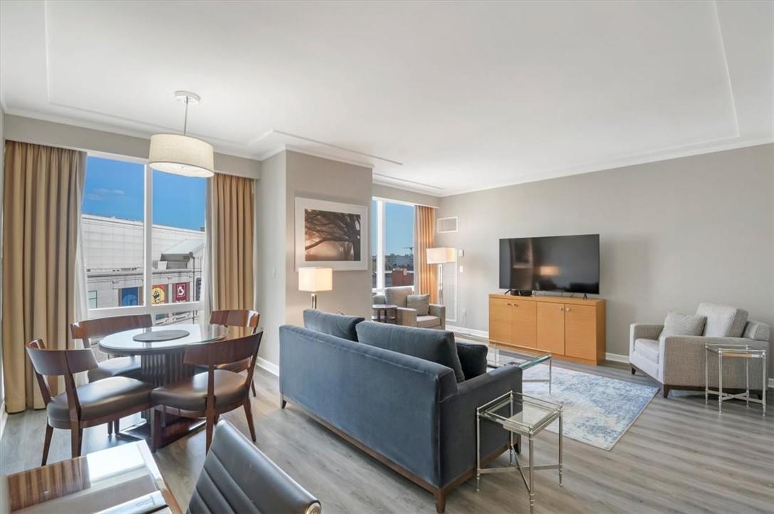 1 Renaissance Square 9F