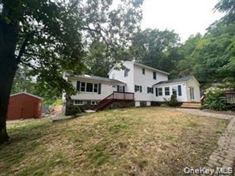 Homes For Sale - 62 Deer Trail<br/> Orange County, Greenwood Lake, NY 10925