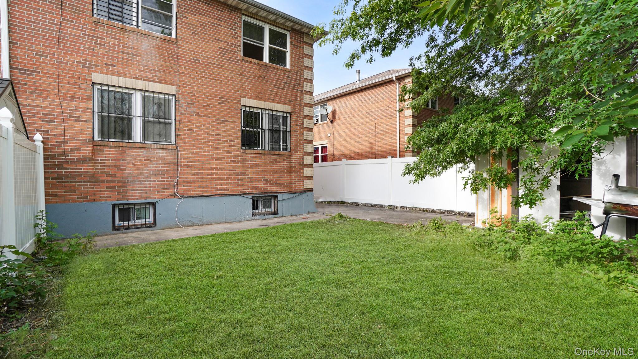 177-28 129th Avenue - Photo 4