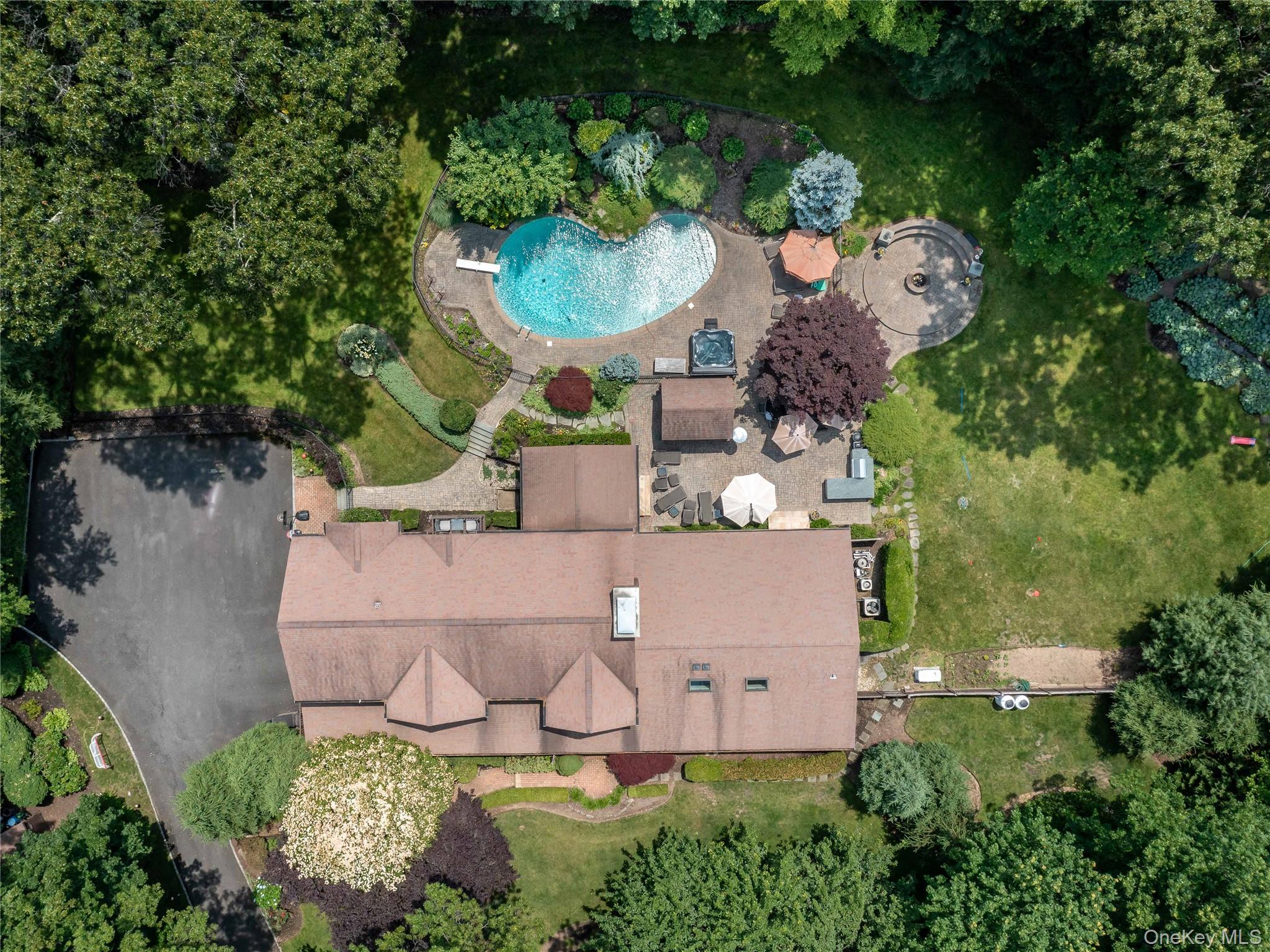 6 Arbutus Road