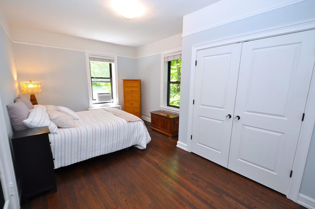 Scarsdale, New York 10583, United States, 1 Bedroom Bedrooms, ,1 BathroomBathrooms,Residential,Pending,129443