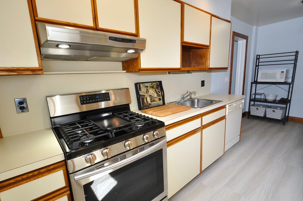 Scarsdale, New York 10583, United States, 1 Bedroom Bedrooms, ,1 BathroomBathrooms,Residential,Pending,129443