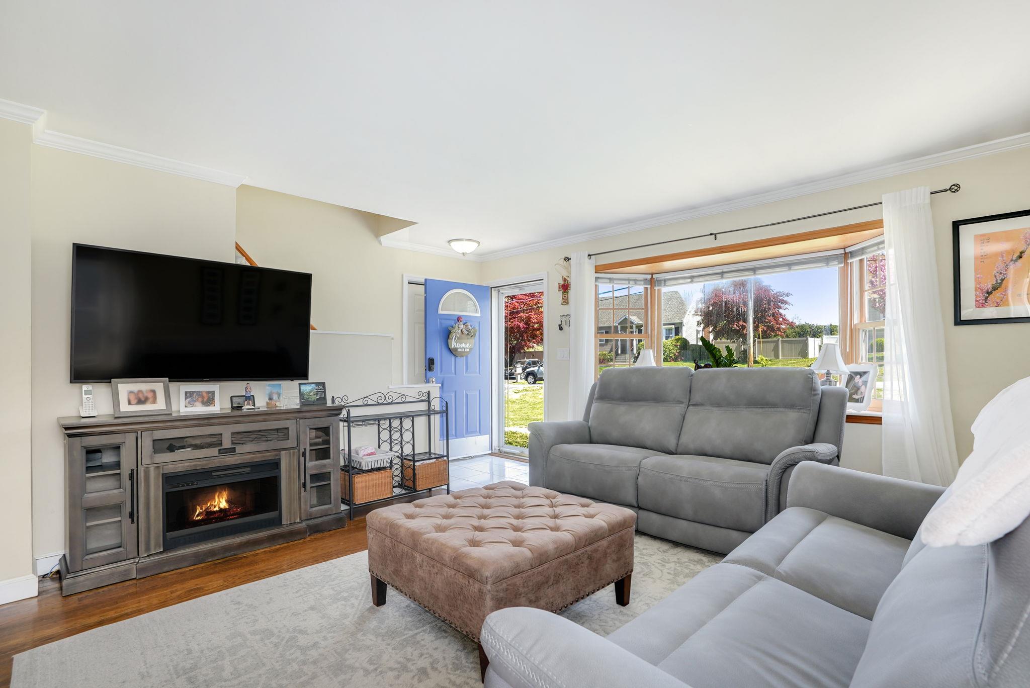 2763 Windmill Drive Drive, Yorktown Heights, New York image 8