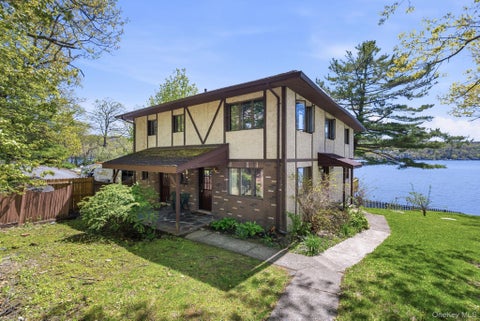 Apartment For Rent - 194 Jersey Avenue #B<br/> Greenwood Lake, NY 10925
