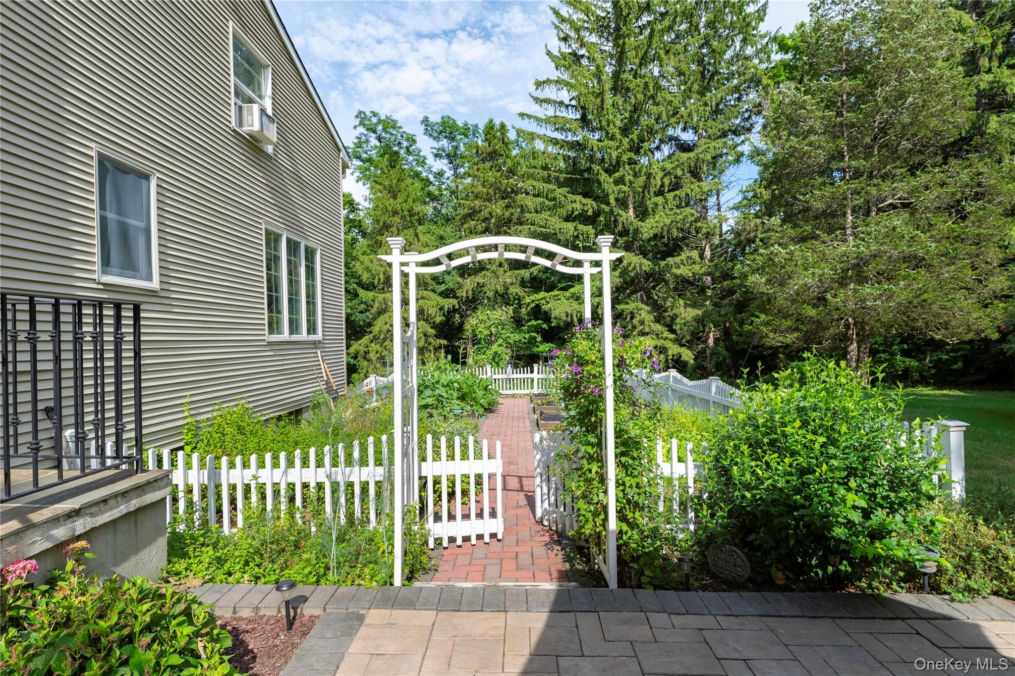 60 Traver Road