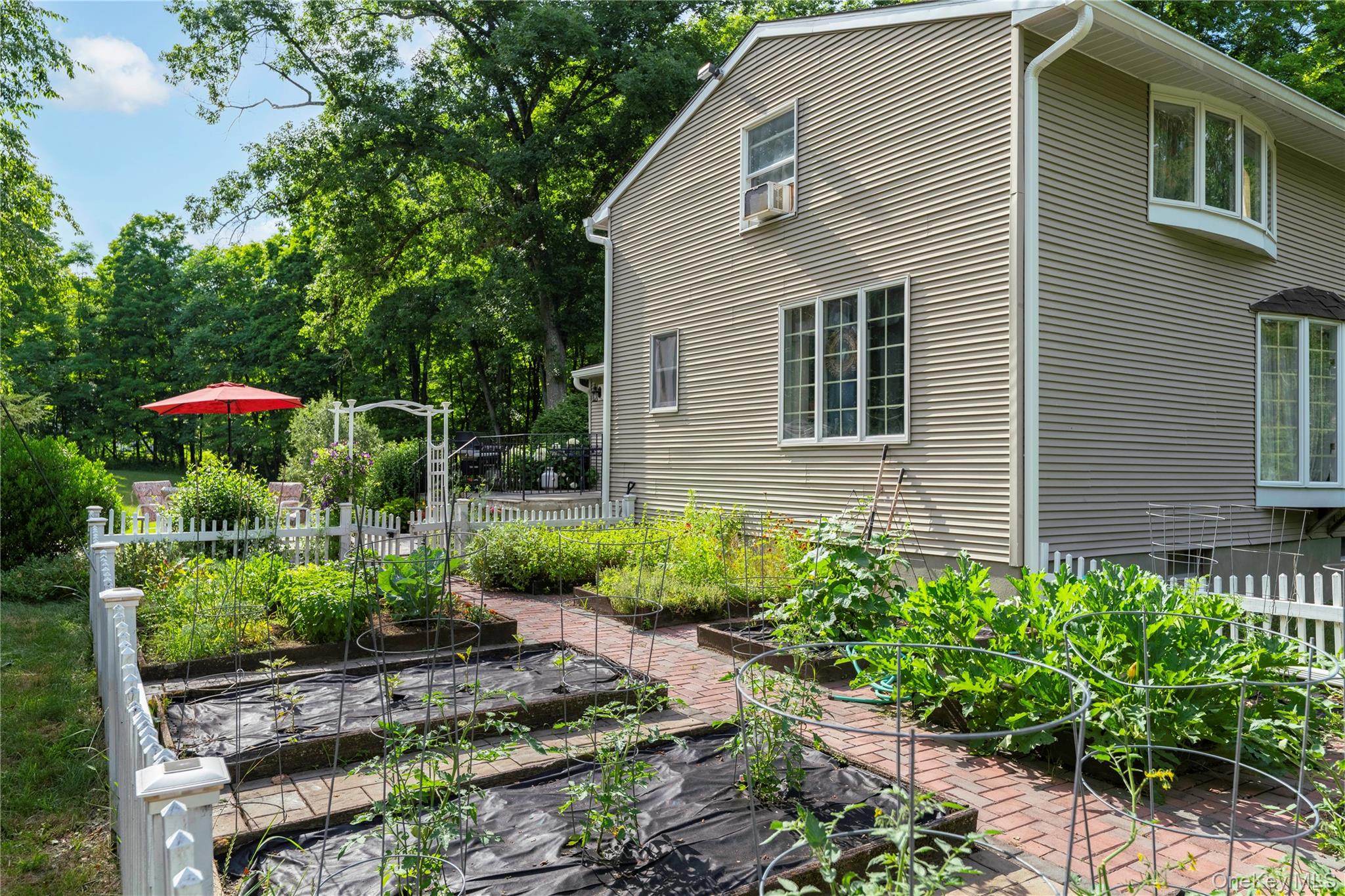 60 Traver Road