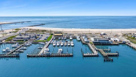 369 dune Road Hampton Bays NY 11946