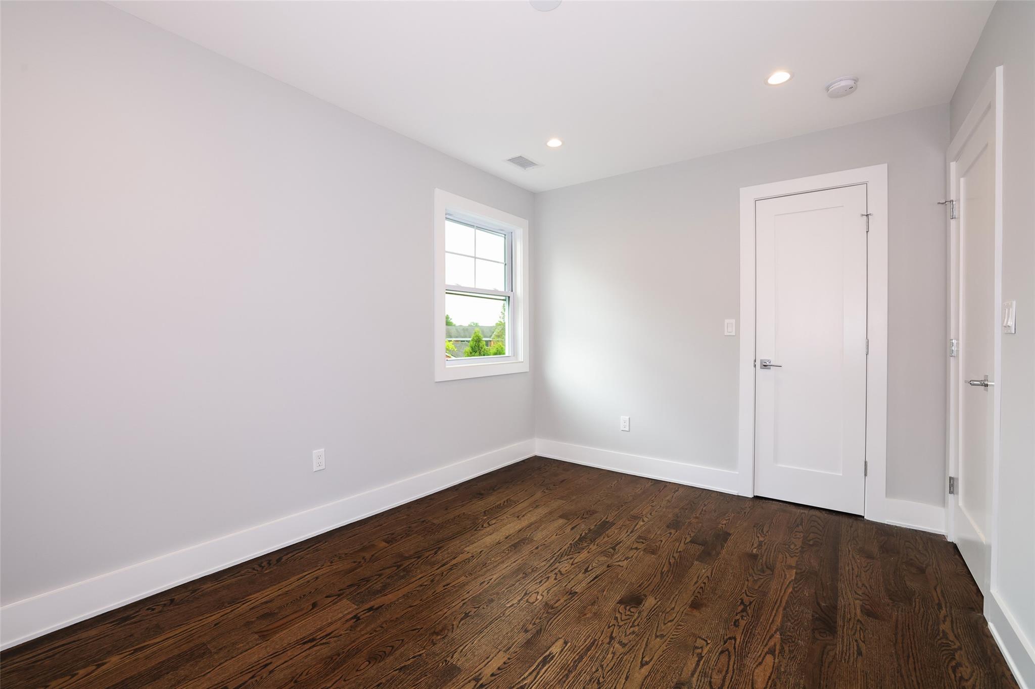 42 Johnson Road, Scarsdale, New York image 21