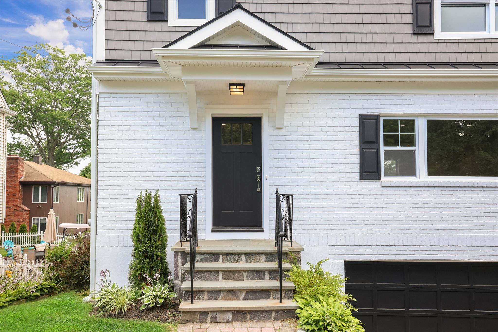 42 Johnson Road, Scarsdale, New York image 2
