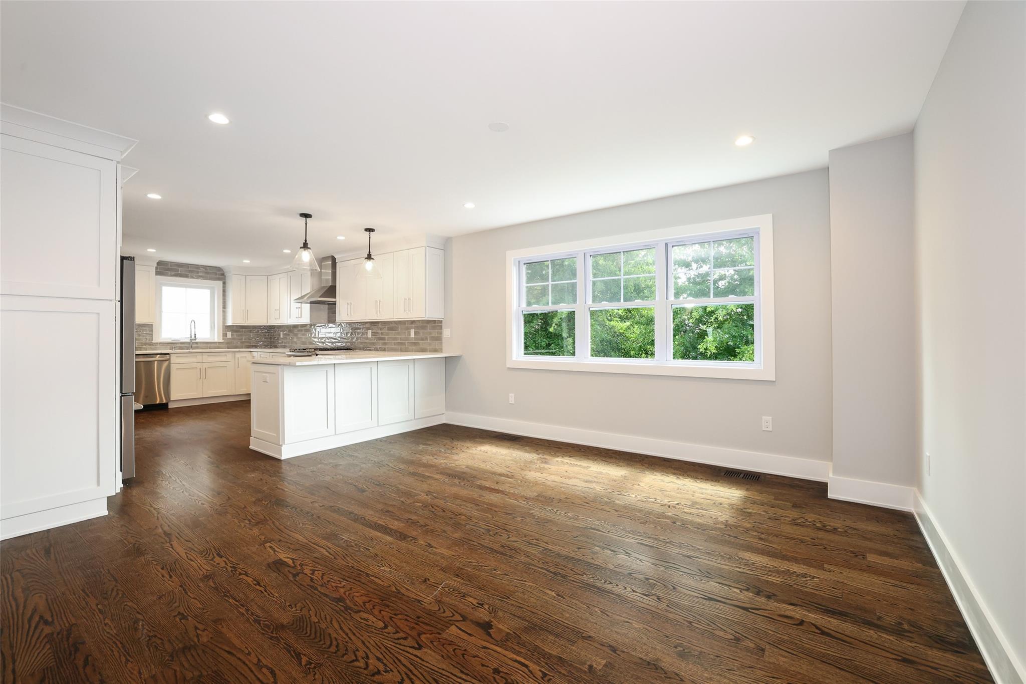 42 Johnson Road, Scarsdale, New York image 7