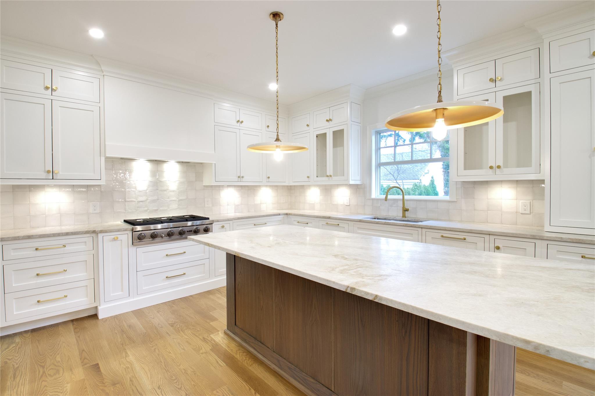 143 Chestnut Street, Garden City, New York image 7