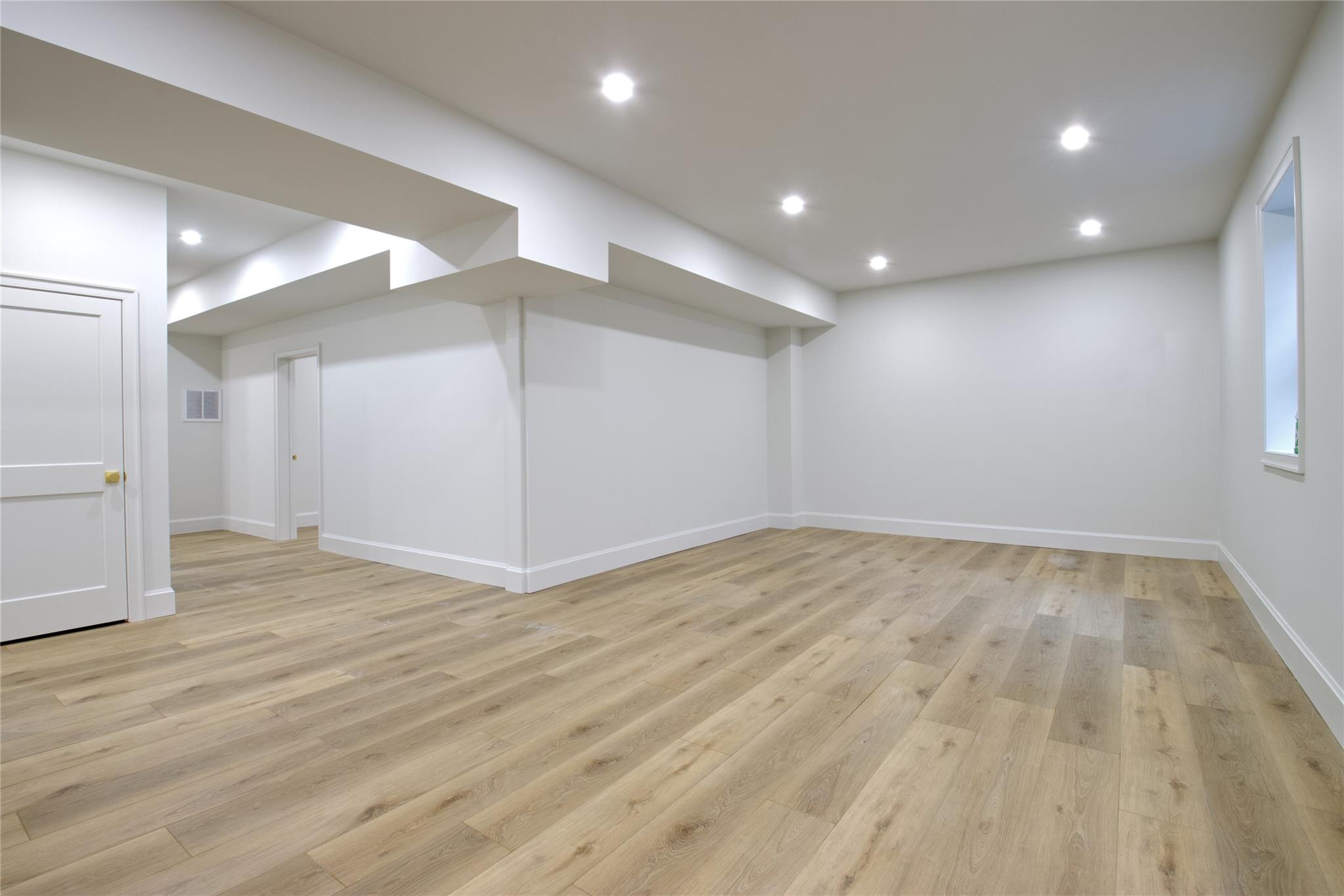 143 Chestnut Street, Garden City, New York image 26