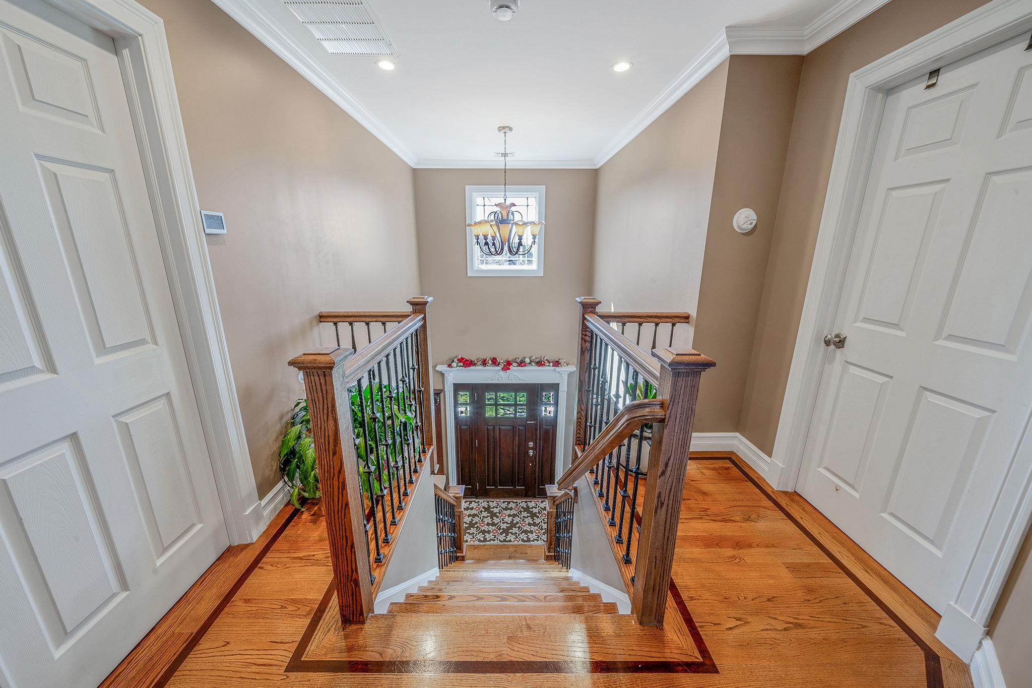 15 Foxcroft Road, Albertson, New York image 15