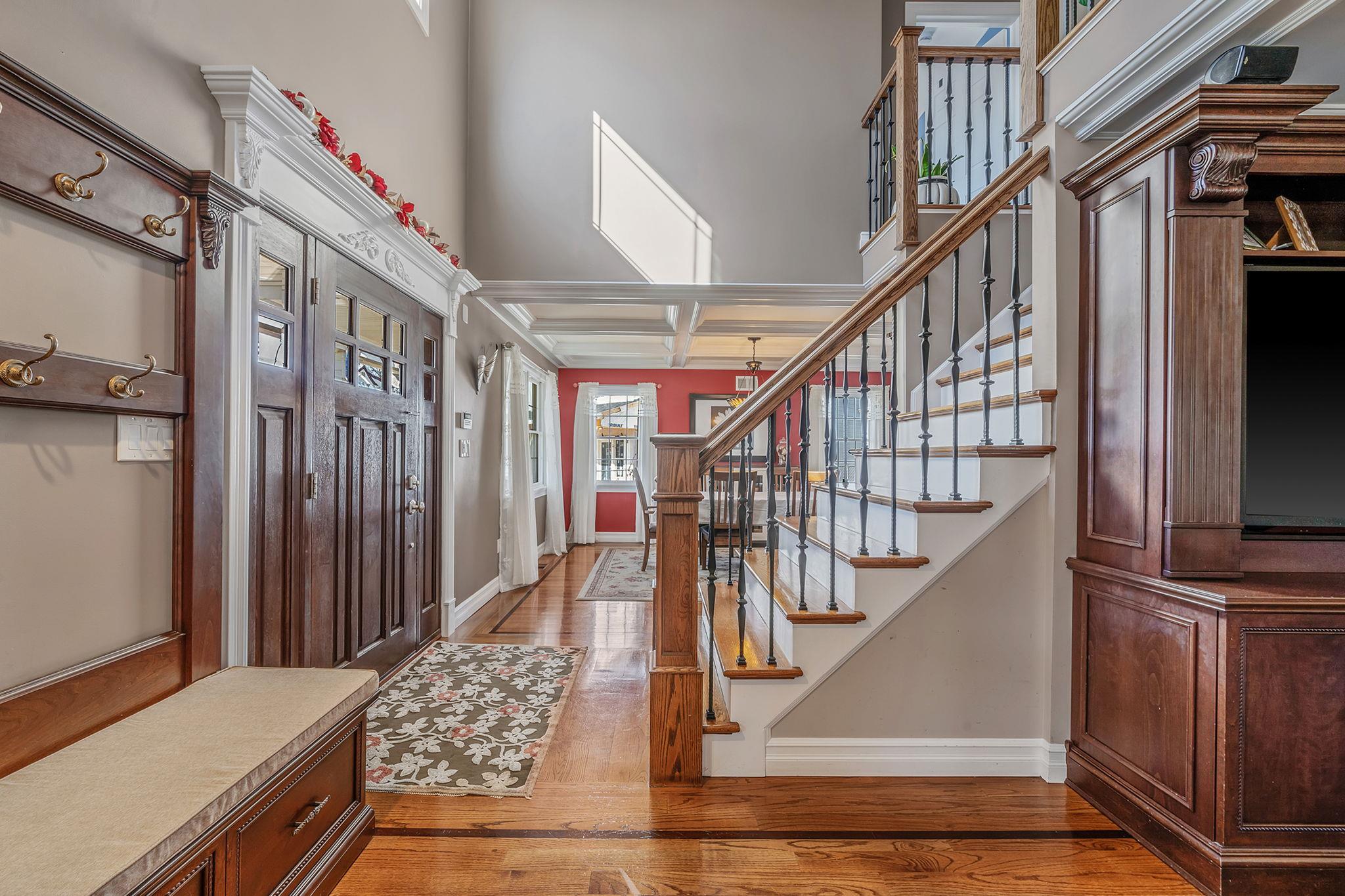 15 Foxcroft Road, Albertson, New York image 12
