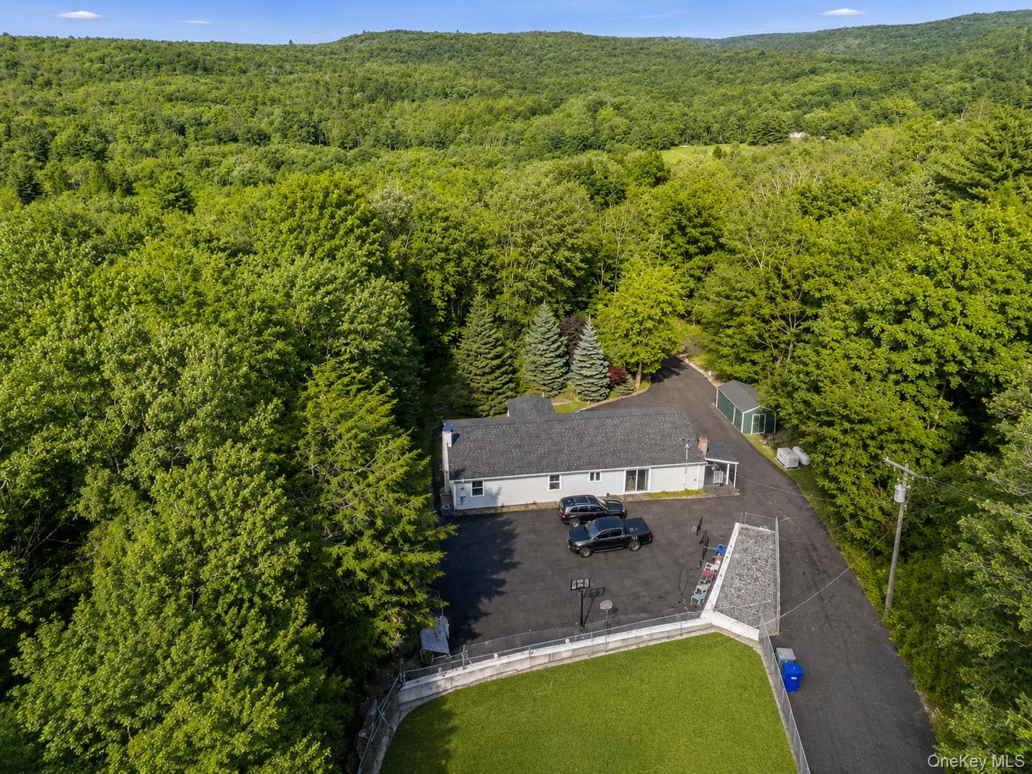 274 Grey Road