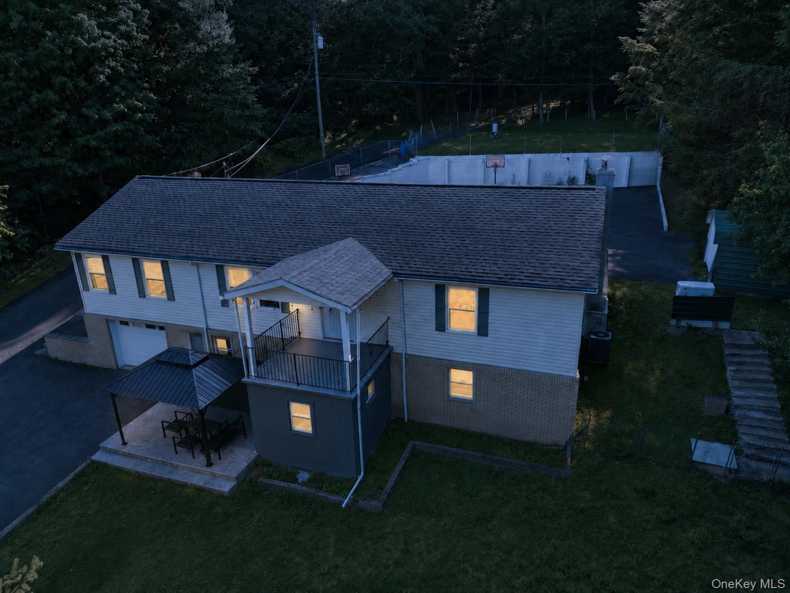 274 Grey Road