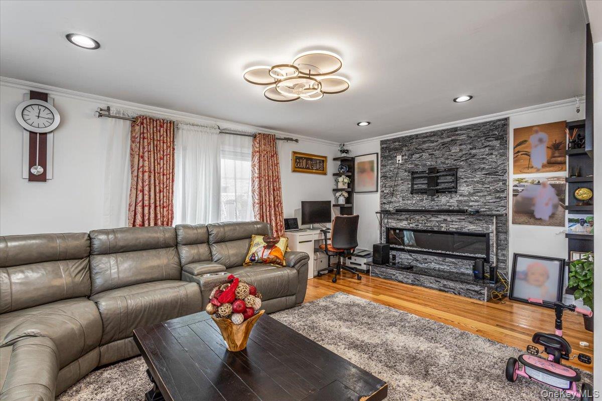 160-49 91st Street - Photo 4