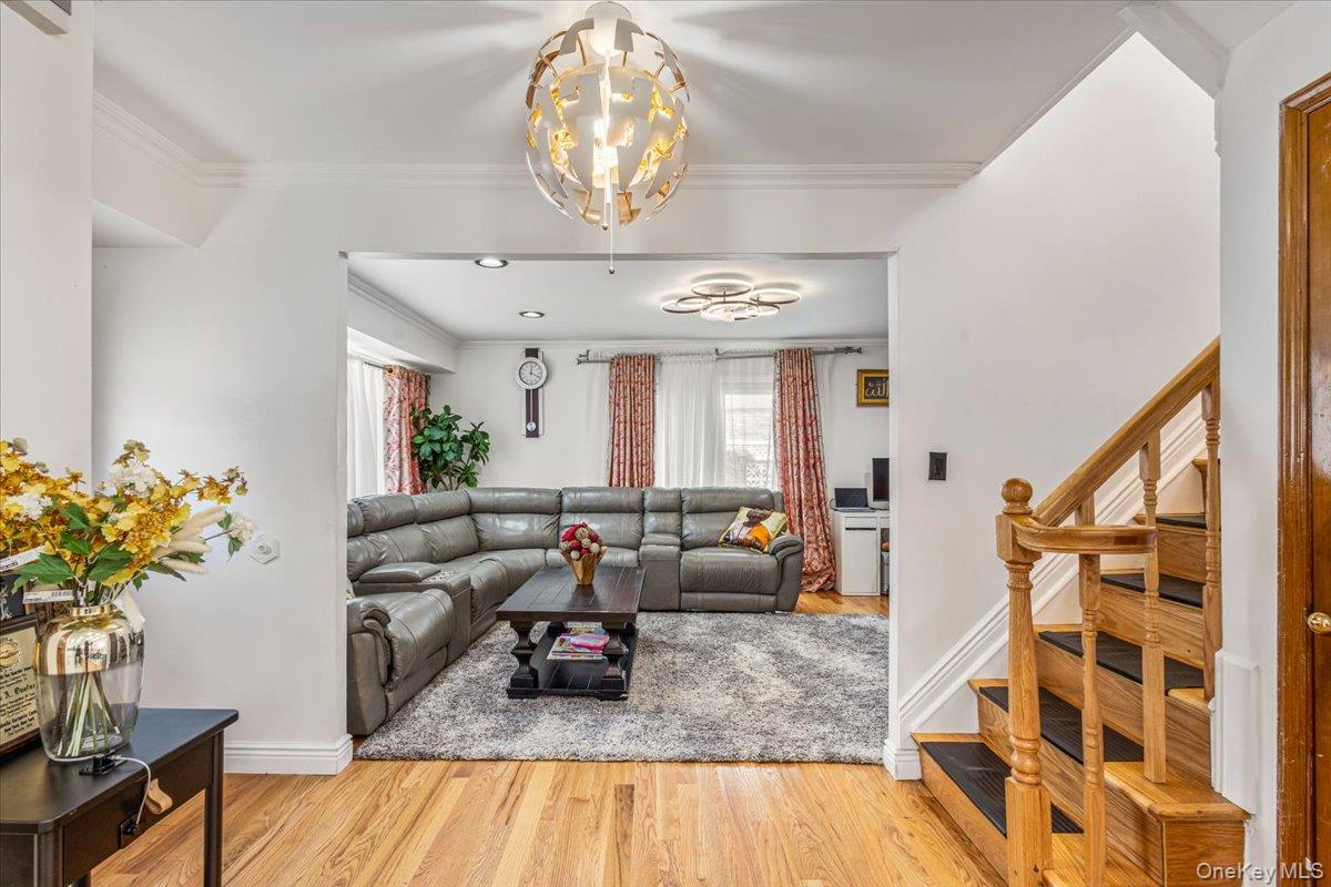 160-49 91st Street - Photo 3