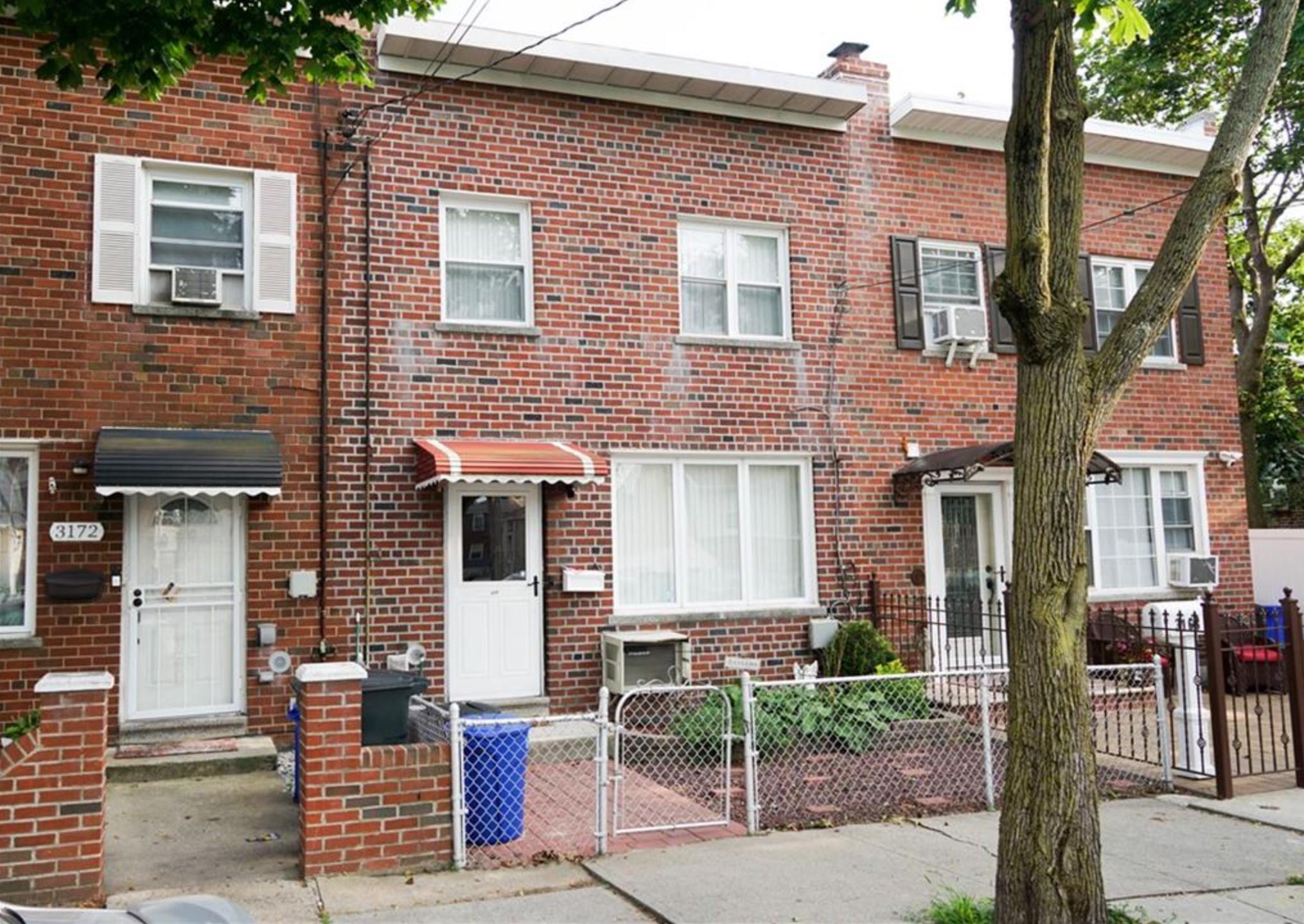 Property for Sale at Ampere Avenue, Bronx, New York - Bedrooms: 3 
Bathrooms: 2 
Rooms: 6  - $659,000