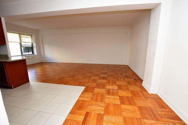 Rental Property at 98th Place 3K, Rego Park, Queens, NY - Bedrooms: 1 
Bathrooms: 1 
Rooms: 3  - $2,700 MO.