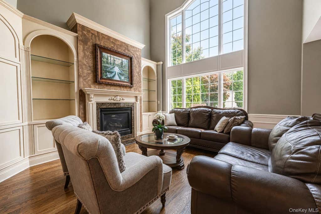 Photo of 70 Nursery Street, Locust Valley, NY 11560 (MLS # 1036391)