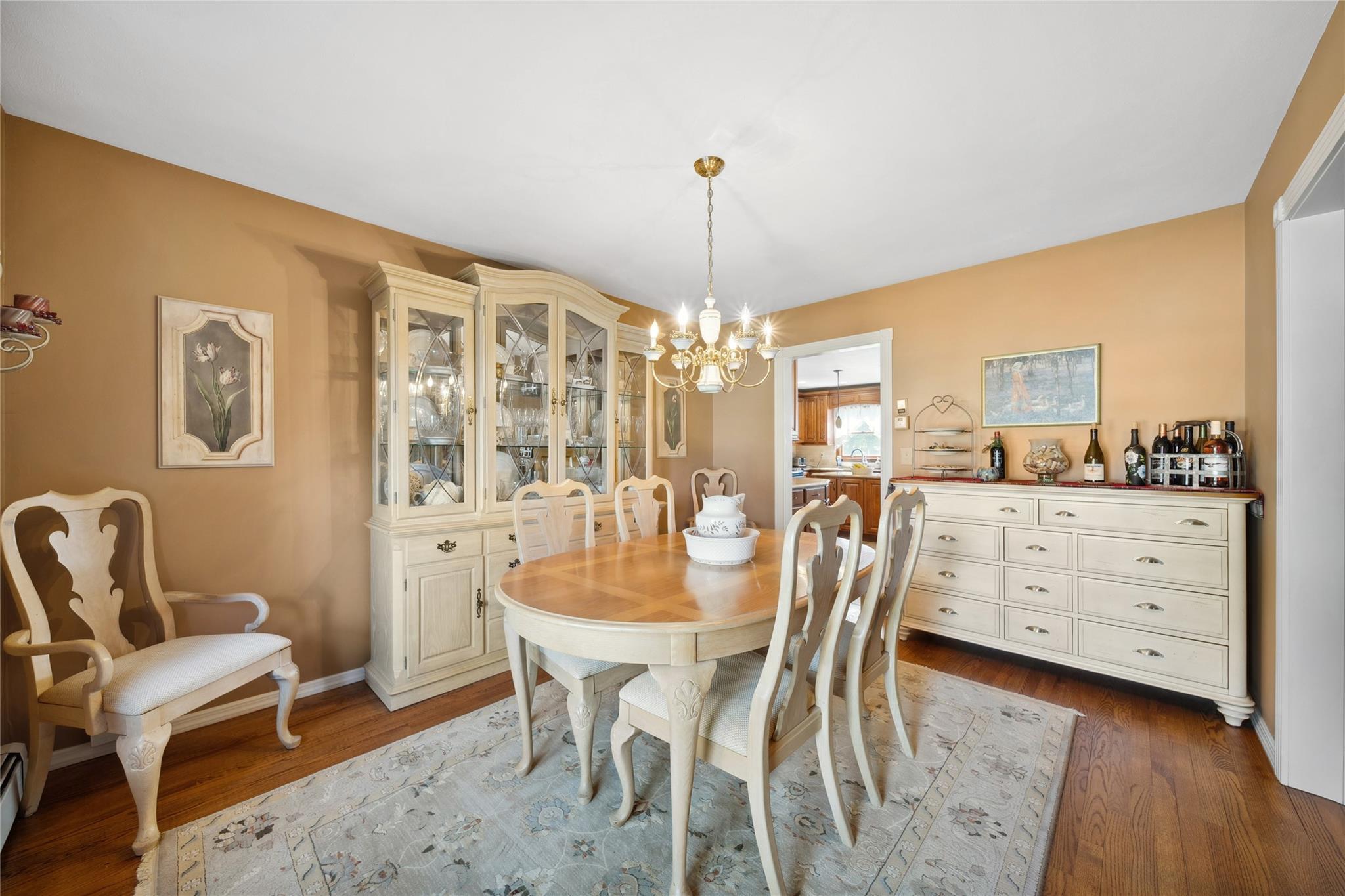 11 Timber Ridge Court, Sayville, New York image 7