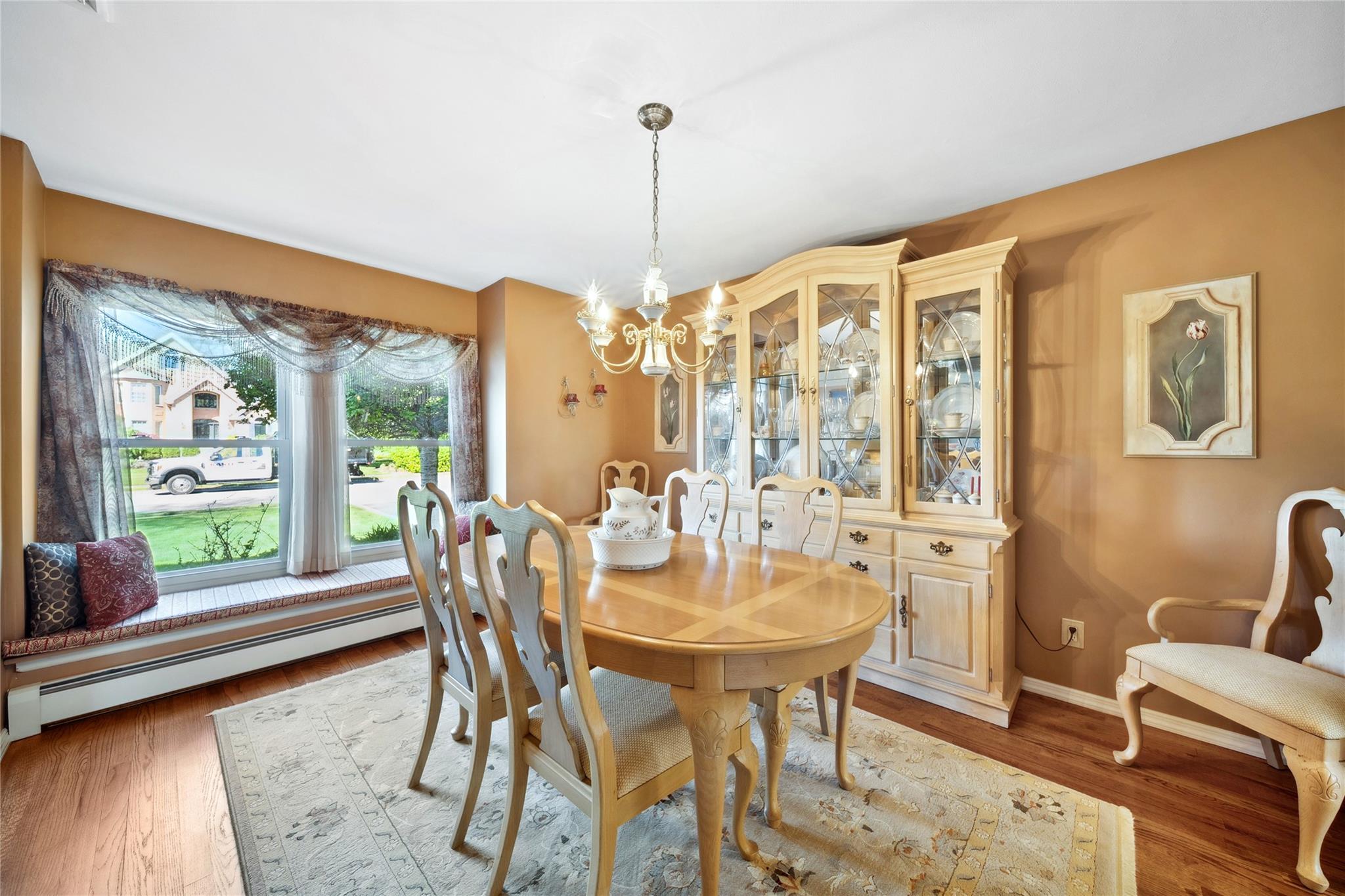 11 Timber Ridge Court, Sayville, New York image 8