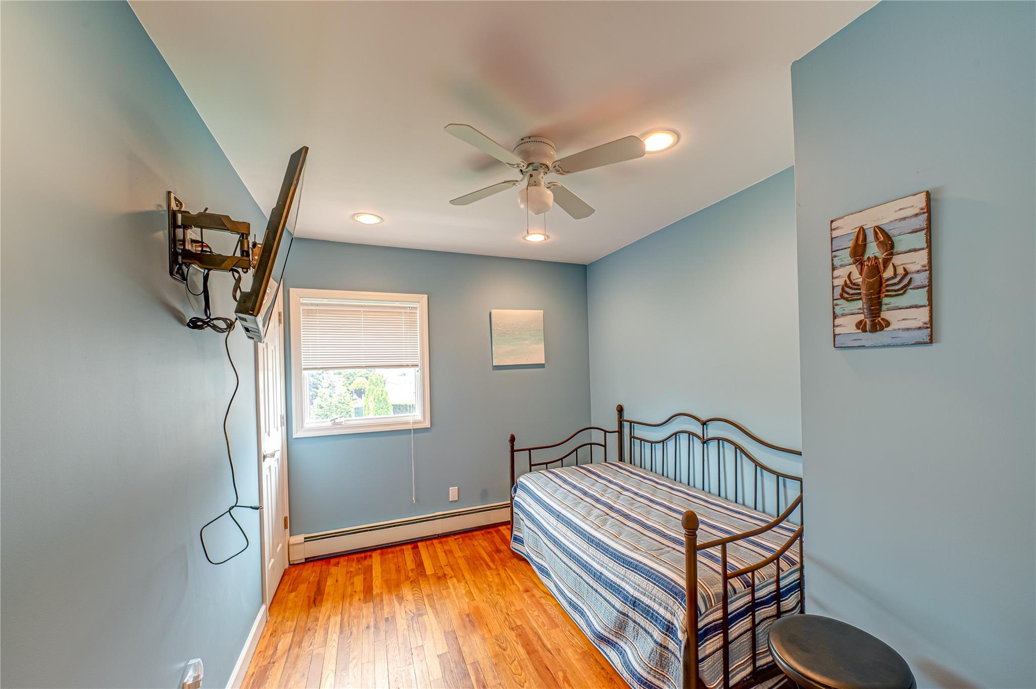11 Dartmouth Drive, Deer Park, New York image 17