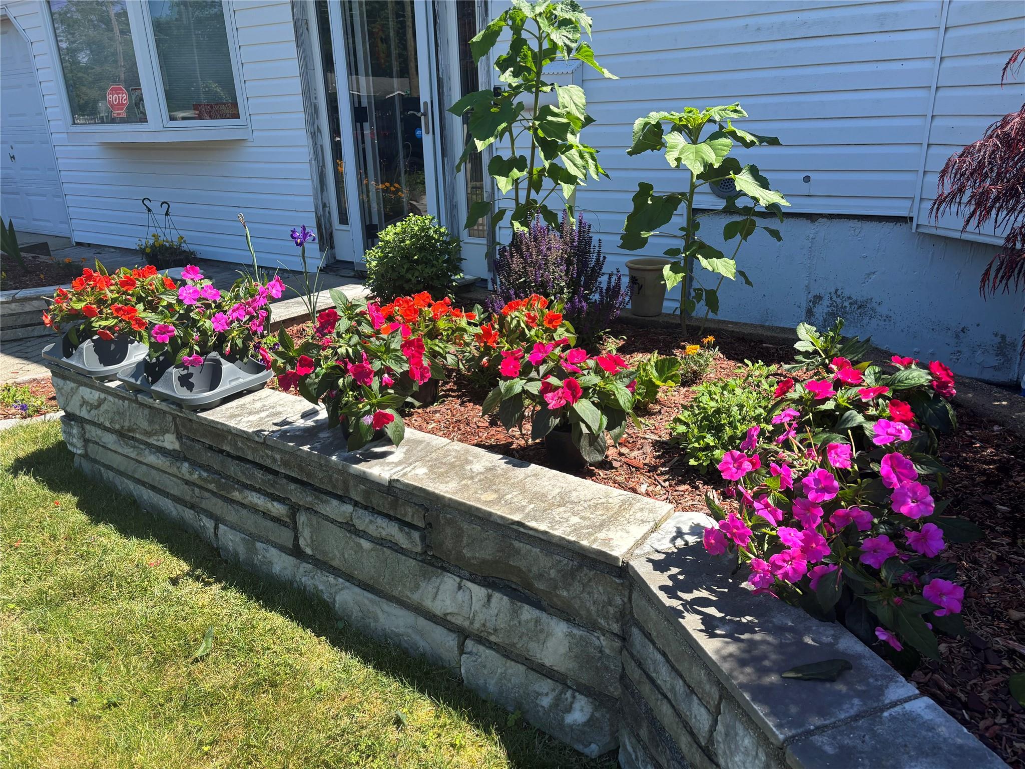 11 Dartmouth Drive, Deer Park, New York image 23