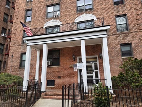 Homes For Sale - 8709 34th Avenue #6K<br/> Jackson Heights, NY 11372