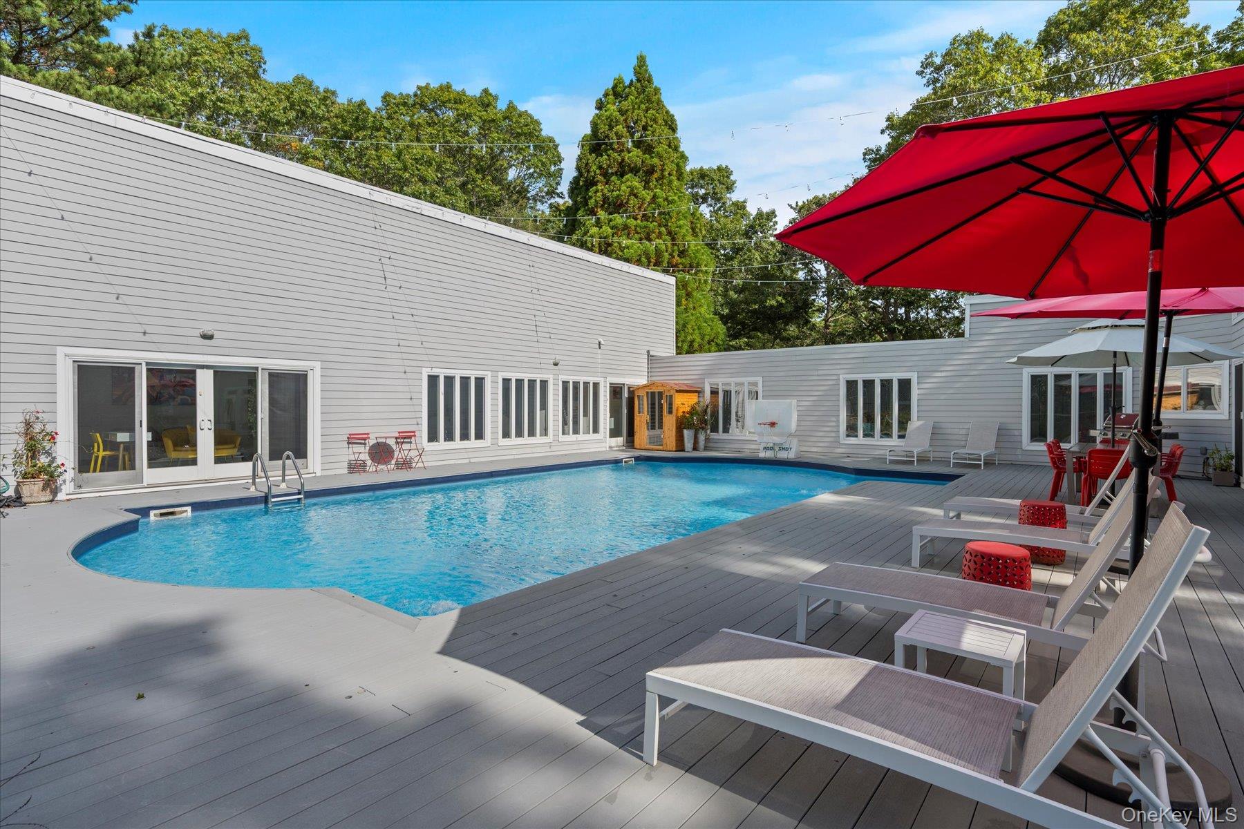 5 Lakewood Lane