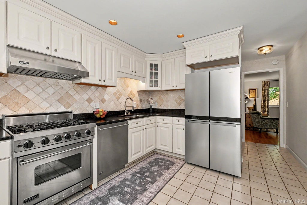 Photo of 12 Lark Lane, Croton-on-Hudson, NY 10520 (MLS # 1009936)
