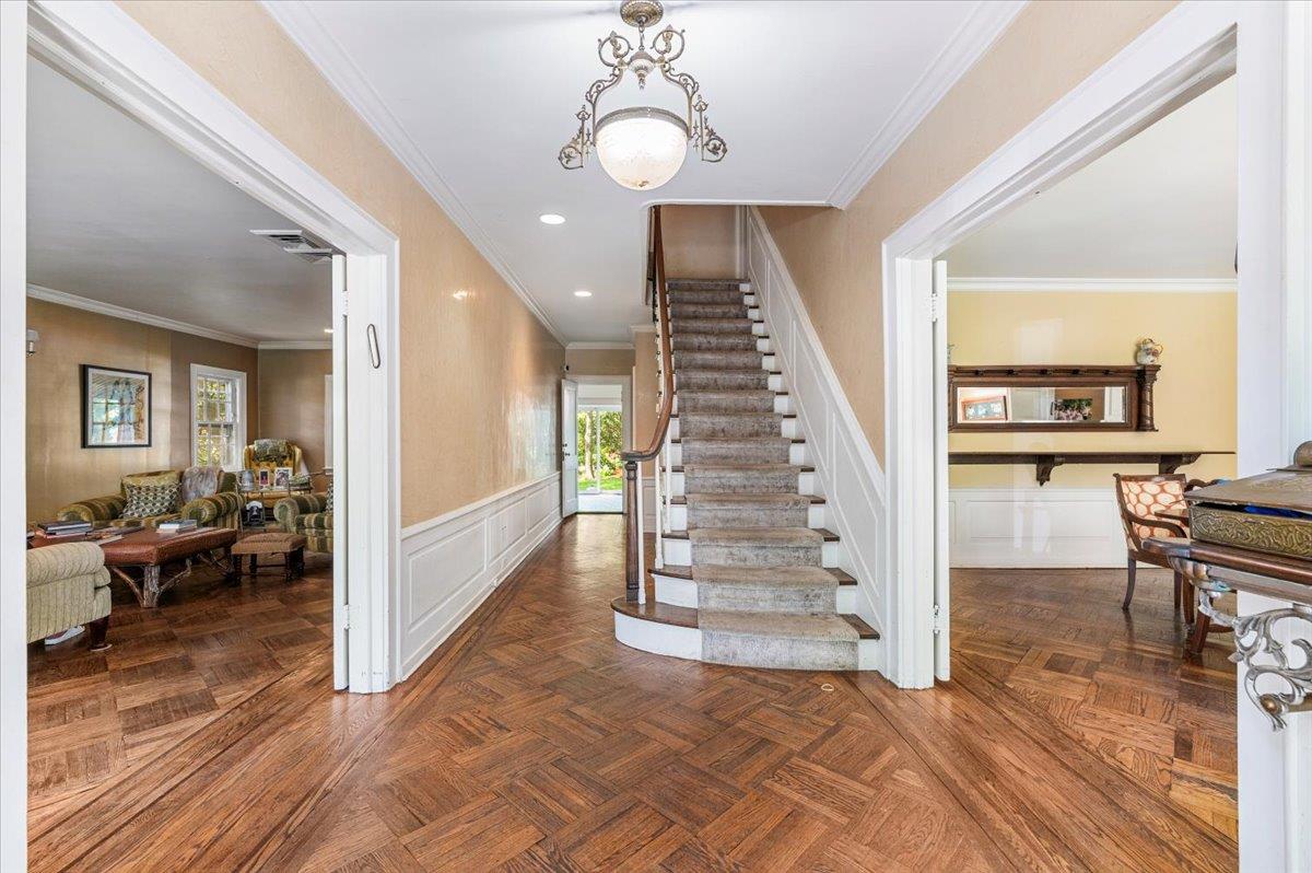 7 Willow Road