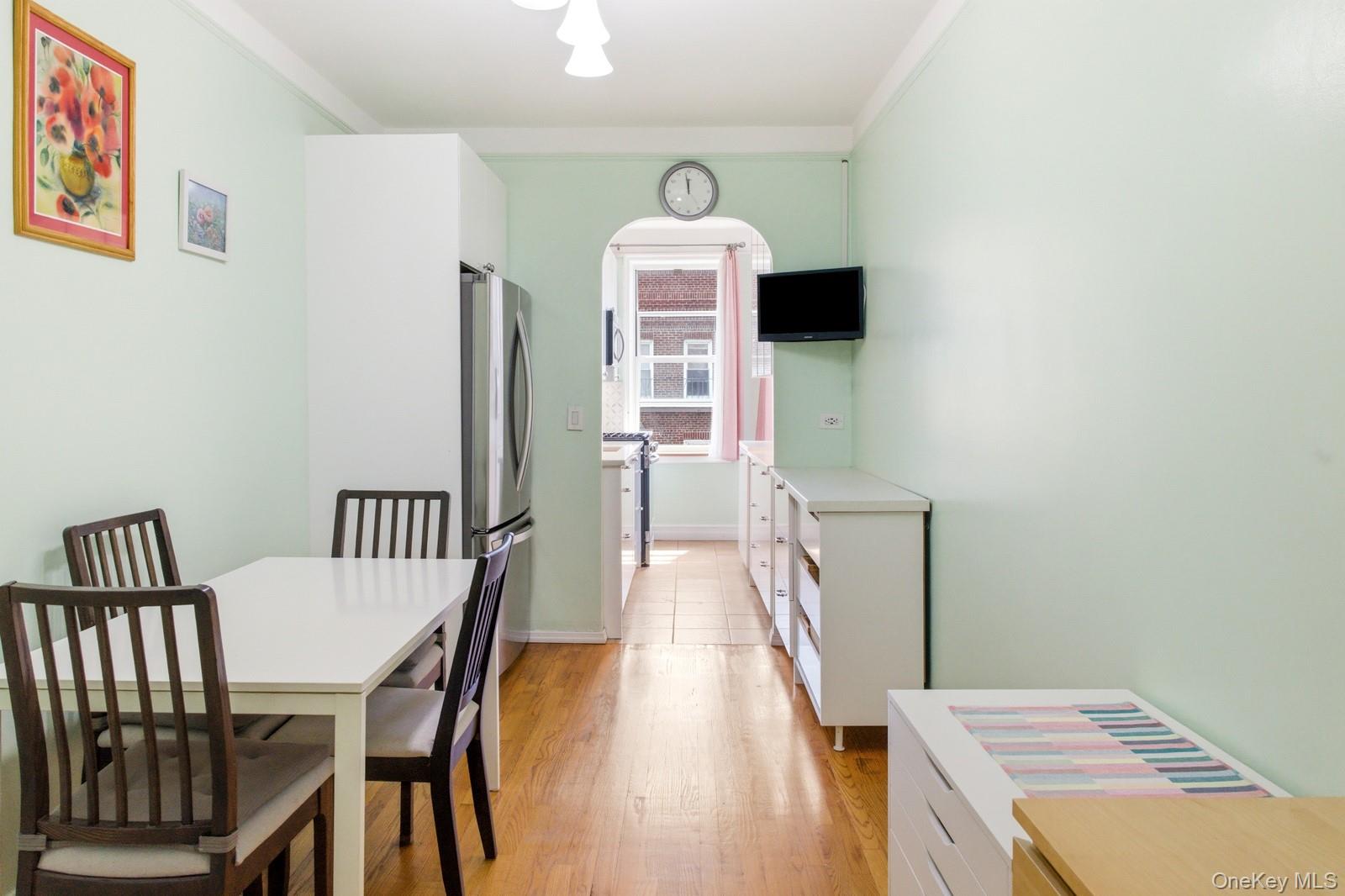 114-20 Queens Boulevard F2