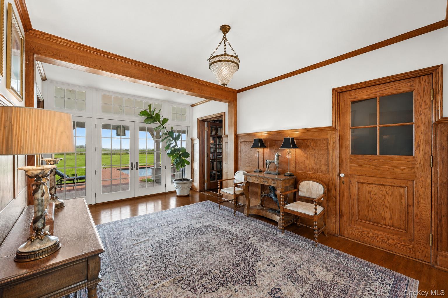 767 Montauk Highway