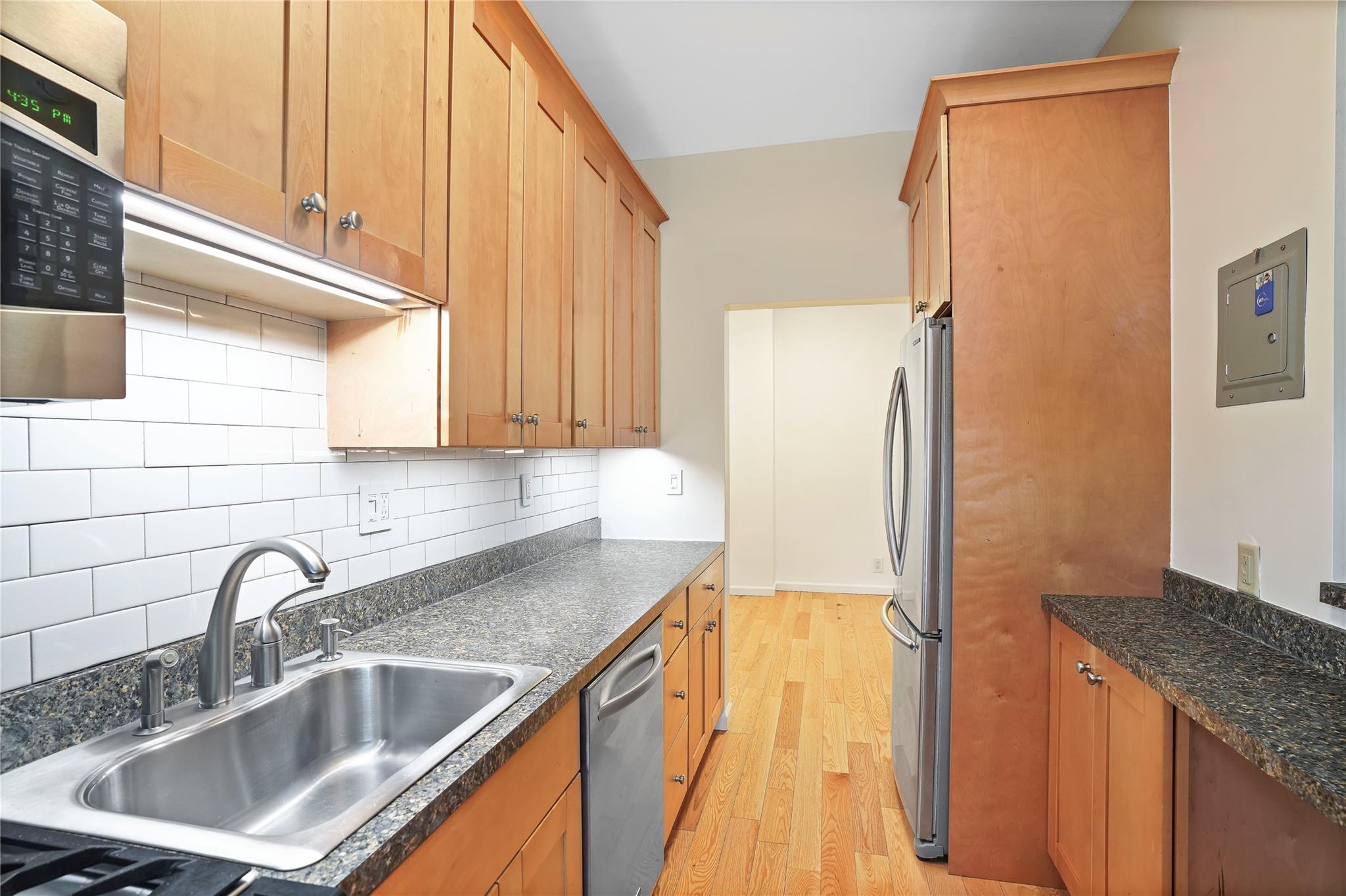 110 Draper Lane #L8S, Dobbs Ferry, New York image 14