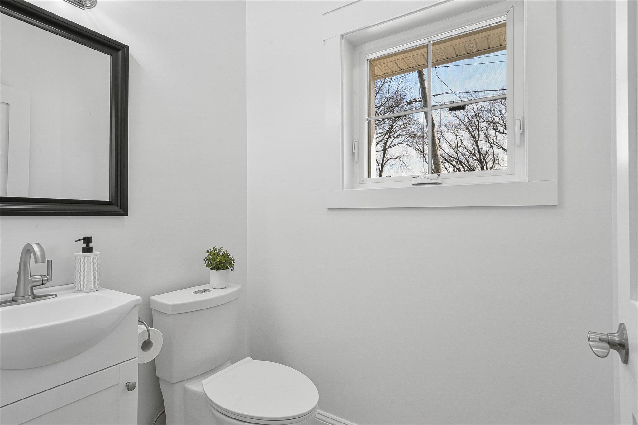 146 Mountain Avenue, New Rochelle, New York image 12