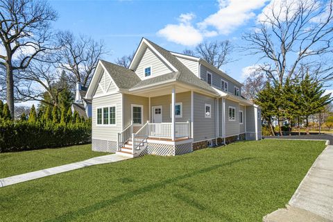 146 Mountain Avenue, New Rochelle, NY 10804 - #: 828114