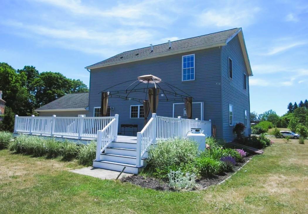 49 Macintosh Drive, Hudson, New York image 22