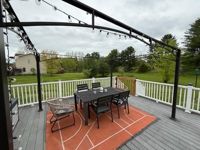 49 Macintosh Drive, Hudson, New York image 2